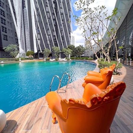 Modern Suites At Arte Mont Kiara By Iconique Kuala Lumpur Extérieur photo